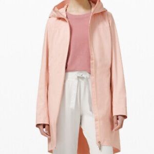 NWT SOLD LULULEMON RAIN REBEL JACKET SIZE 2